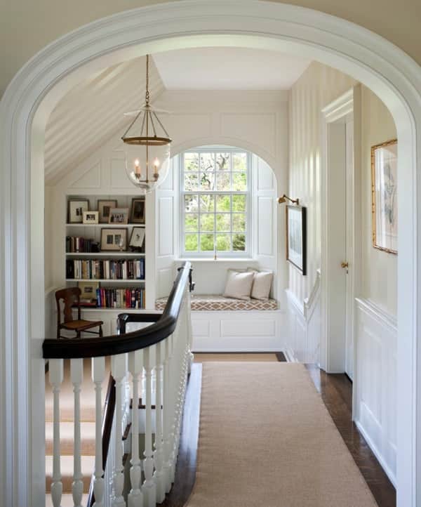 hallway window seat 