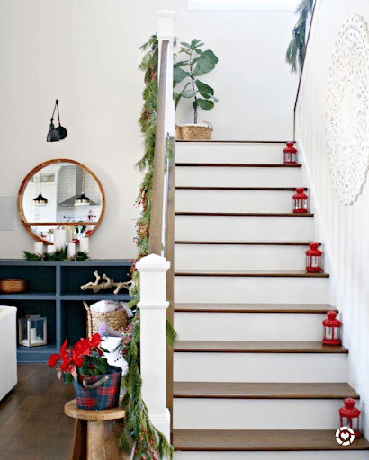 little red lanterns staircase