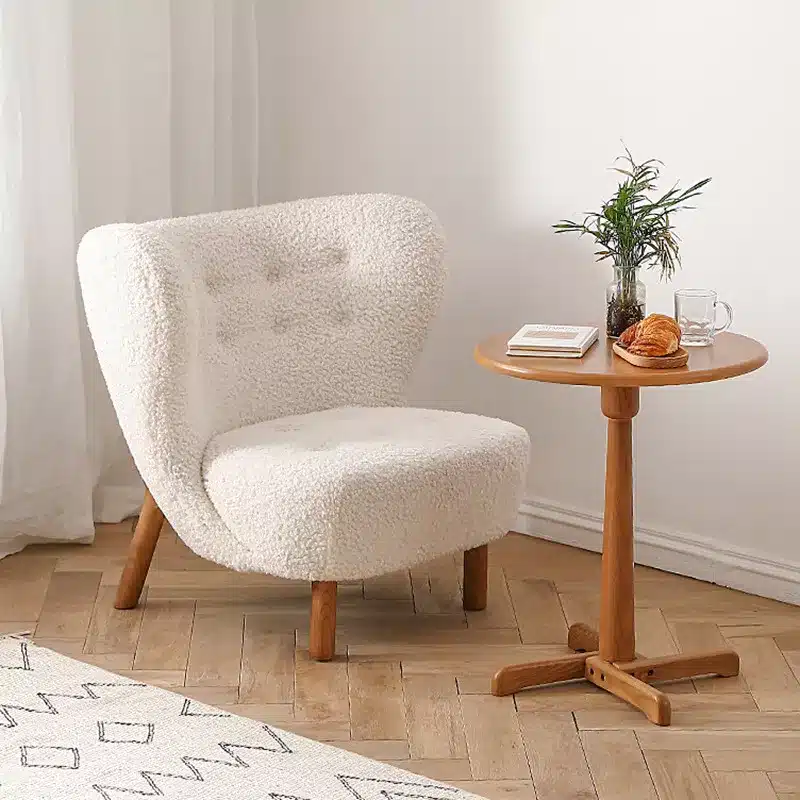 white accent chair 