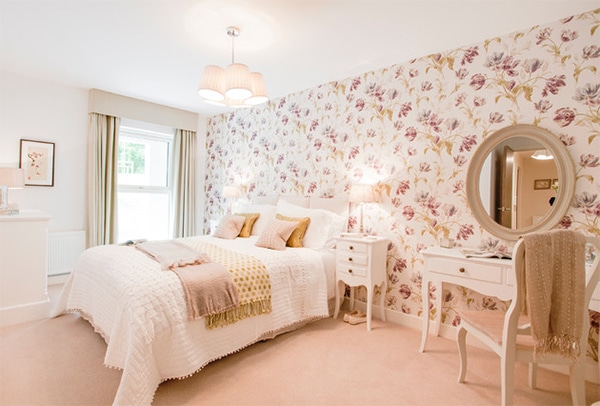 floral bedroom