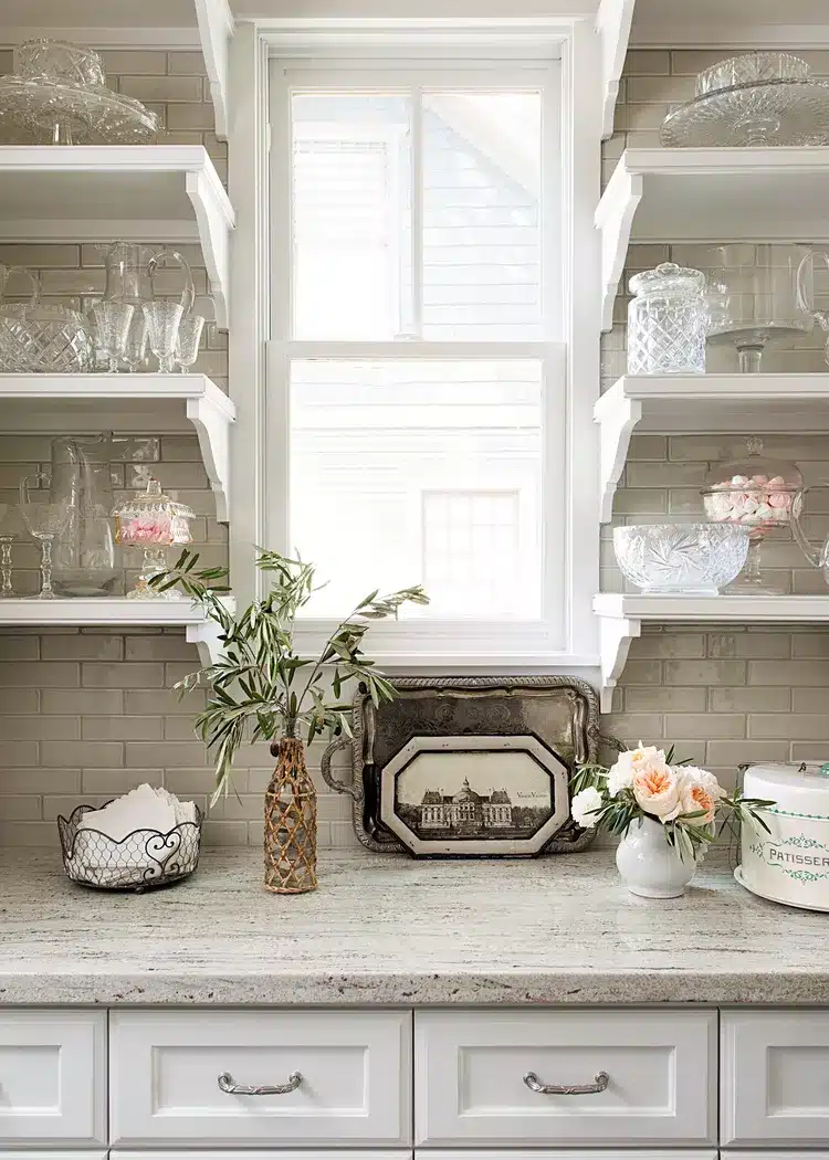 Parisian inspired open kitchen shelving