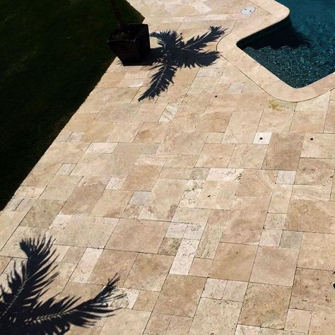 French Pattern Travertine