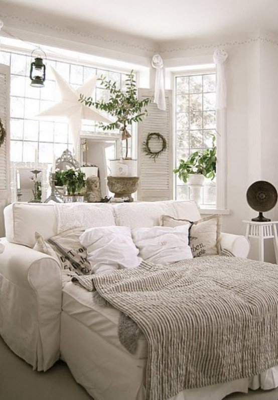 winter white farmhouse room