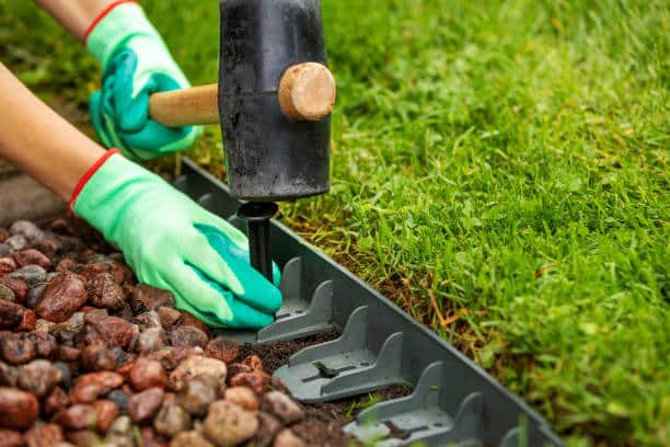 Plastic Lawn Edging