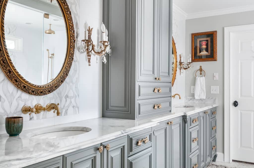 french country bathroom