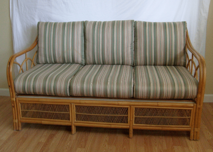 Incorporate Rattan Sofas In Coastal Designs