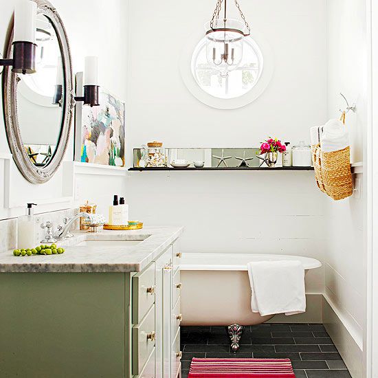 Creating a Classic Bathroom Decor Theme