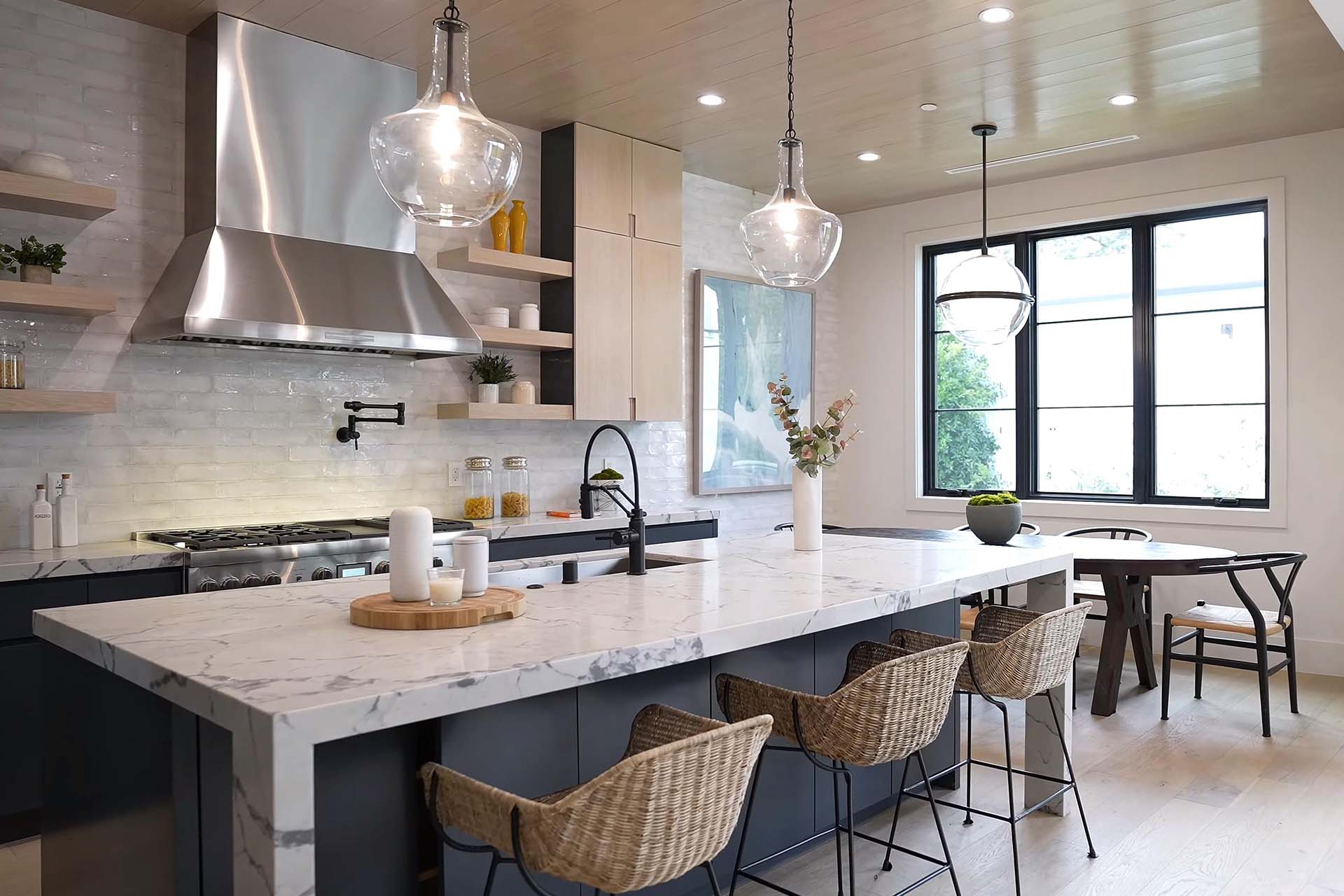 How to Seamlessly Balance Aesthetics and Functionality in The Kitchen