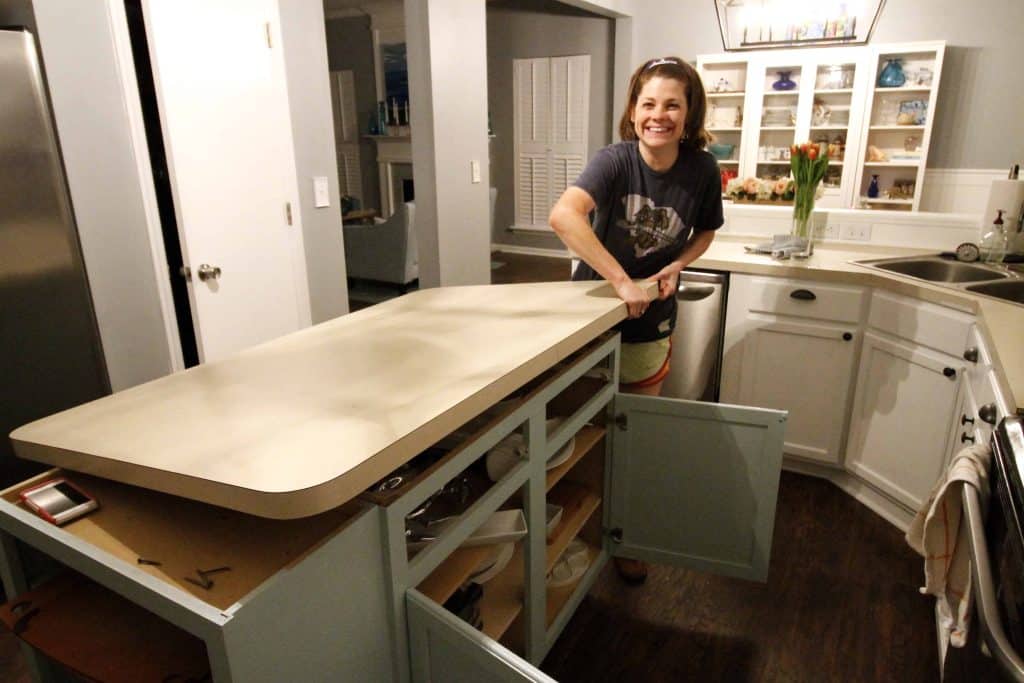 Remove Outdated Countertop