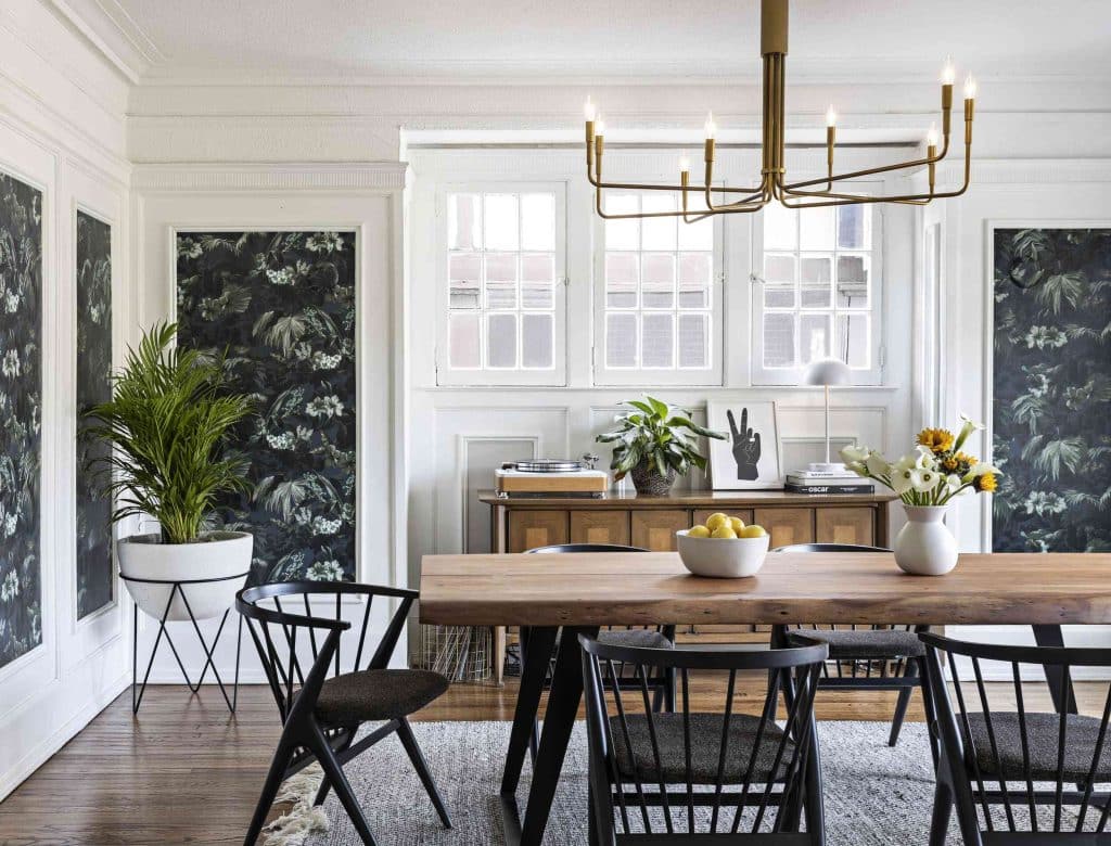 Pro Tips for a Picture-Perfect Dining Set