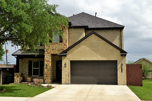 4 Mistakes to Avoid When Building Your Home Garage