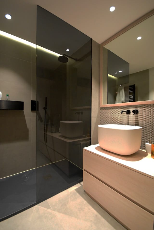 What Is Trending in Bathroom Remodels