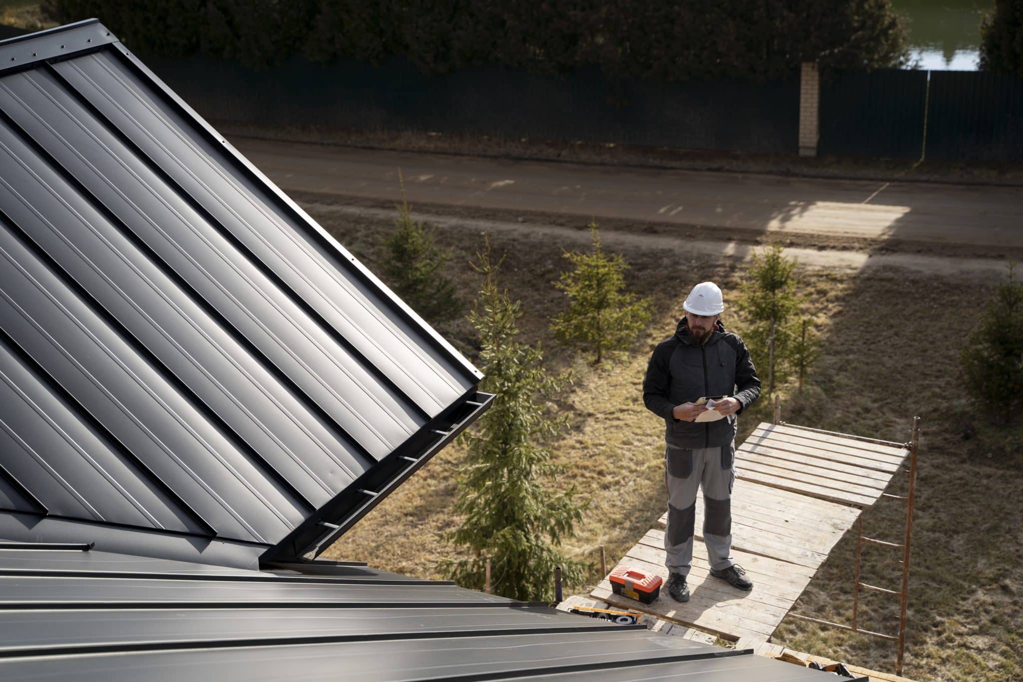 7 Essential Roof Maintenance Tips to Keep Your Home Beautiful