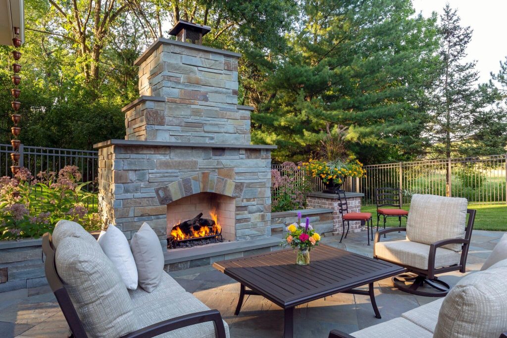 Outdoor Fireplaces and Fire Pits