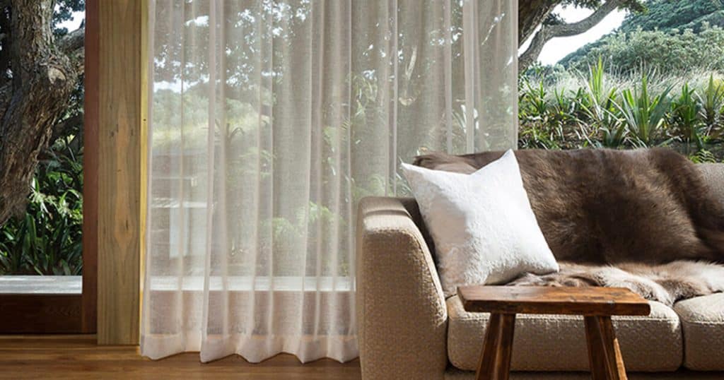 Considerations When Choosing Curtain Fabric