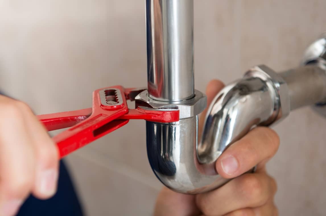 How Professional Plumbing Services Can Save You Money in the Long Run