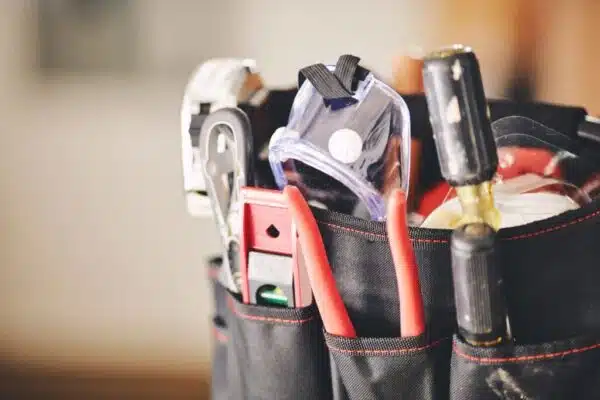 How to Choose the Right Work Tool Bag